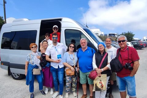 Santorini Private Tour in Spanish
