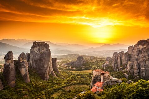 Private Full Day Trip to Meteora 