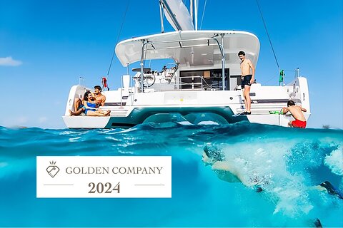 Catamaran Day & Sunset Cruises with meals Drinks and transportation