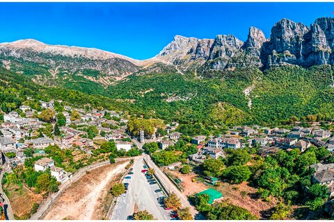 Guided all day tour in Zagori area