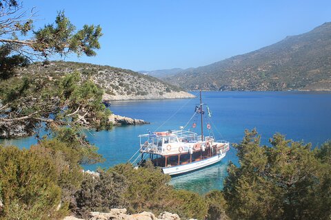 Samiopoula & Kakorema Full-Day Boat Tour with Lunch ( & transfer)